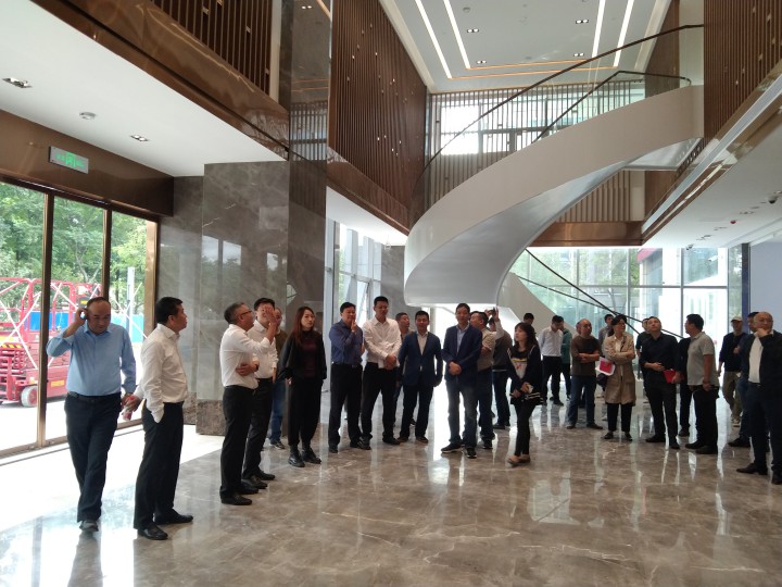 中天精誠裝飾浙商銀行重慶分行項(xiàng)目順利通過竣工驗(yàn)收