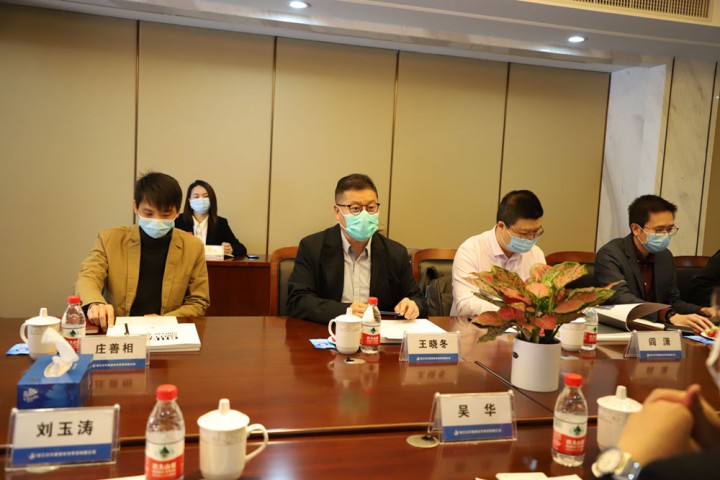  漢爾姆、積木投資公司一行蒞臨中天精誠裝飾考察交流