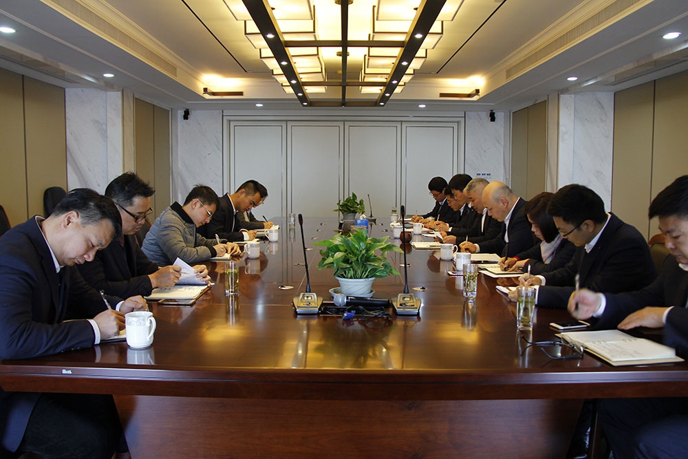 控股集團(tuán)副總裁樓國棟到中天裝飾集團(tuán)調(diào)研走訪