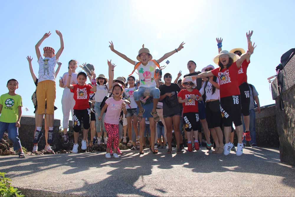 裝飾集團組織開展員工旅游活動